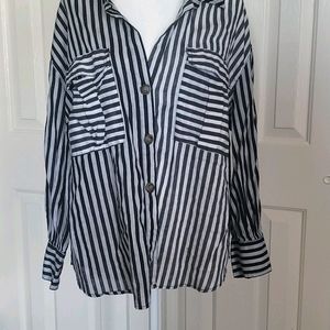 Black and white linen shirt